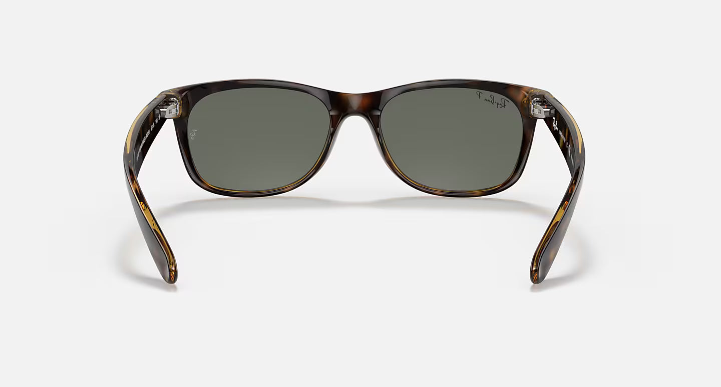 Ray-Ban Unisex New Wayfarer Sunglasses – Tortoise / Green